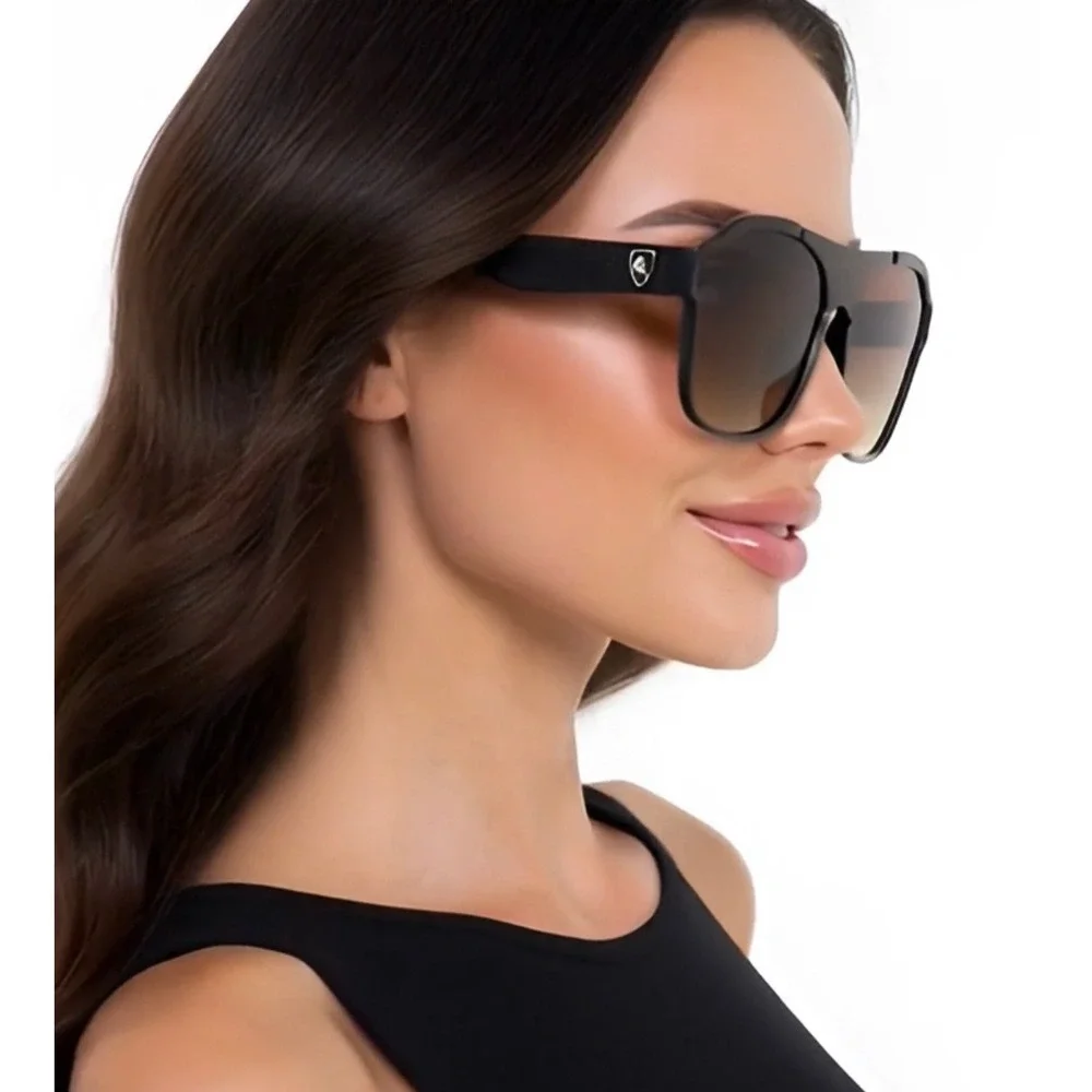 Sun Glasses Sporty Trendy Style Women Square Sunglasses Fashion Oversized Shield